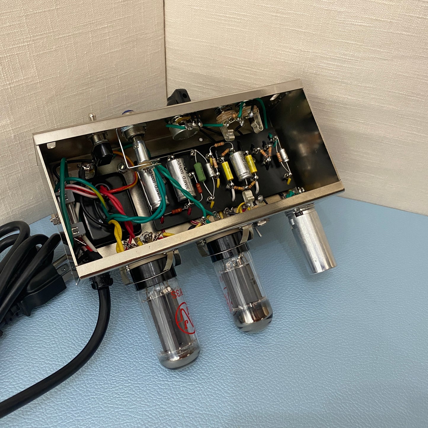5F1 Tweed Champ Clone Chassis | 5w 6V6 "One-Knob Wonder"